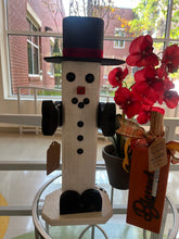 Load image into Gallery viewer, Snowman (wooden)
